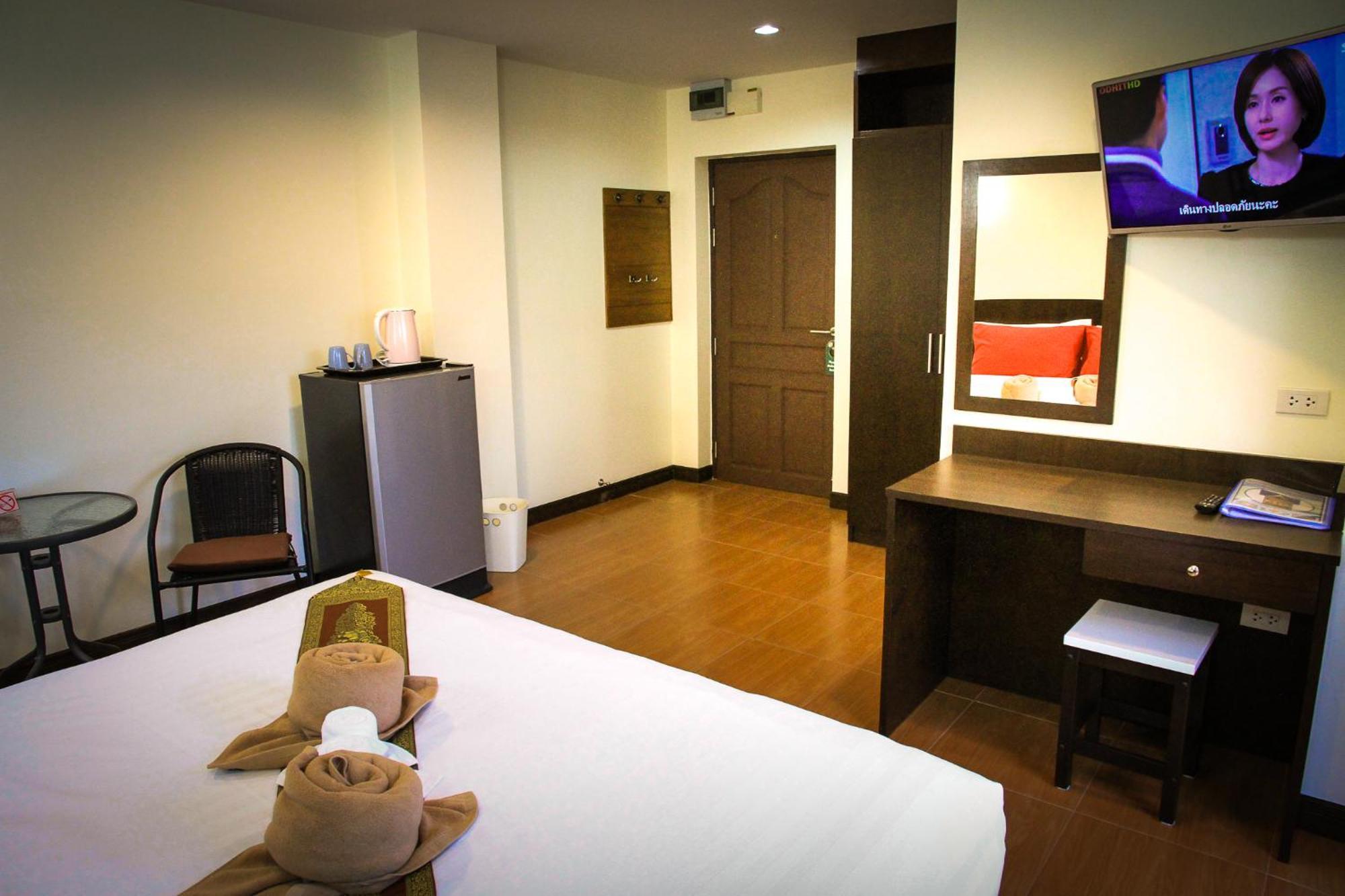 Sky Villa Hua Hin Guesthouse - Adults-Only Exterior foto